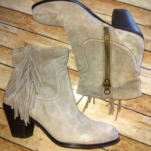 Sam Edelman beige tan fringe side zip ankle boots women's sz 8